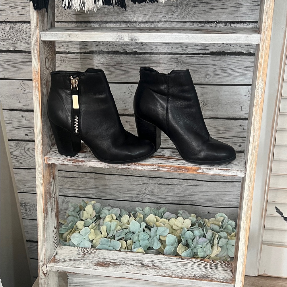 Aldo Black Leather Heeled Boots super soft leather